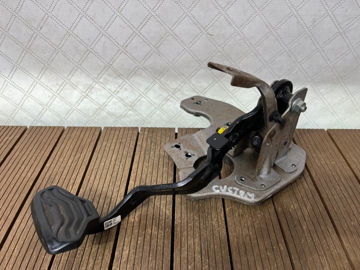 FORD TRANSIT CUSTOM LIFT 18-22 PEDAL kočnice AUTOMAT GK21-2450-FF EUROPA