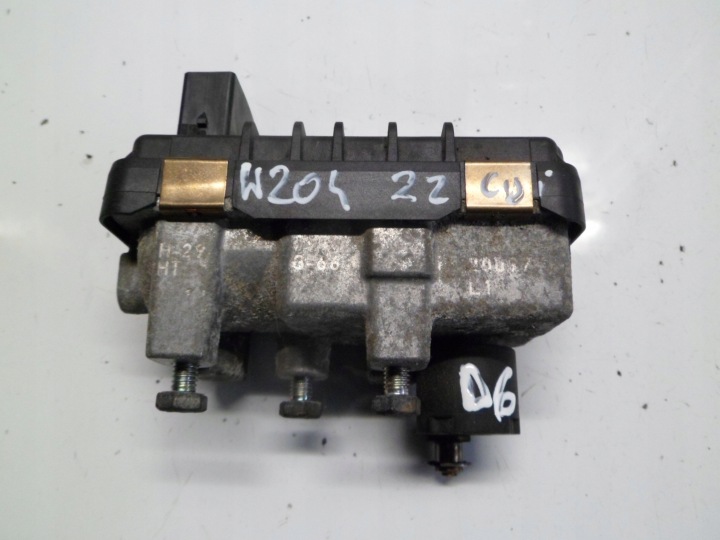 MERCEDES C W204 646 regolatore turbine 6NW009228 G-66