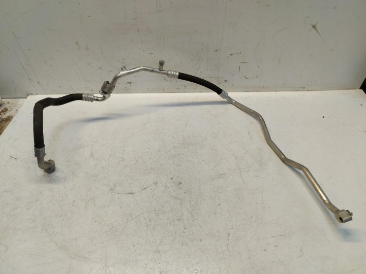 BMW F48 X1 hose wiring of the air conditioning 9209723