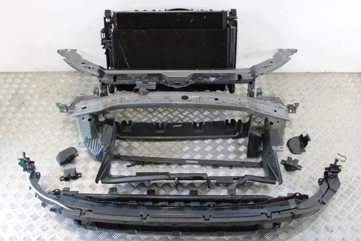 stěna chladičů chladiče příčka LAND ROVER DISCOVERY SPORT L550 2.0D
