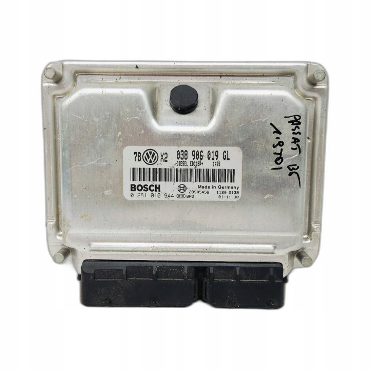 Bedienteil DES MOTORS VW Passat B5 1.9 TDI 038906019GL 0281010944