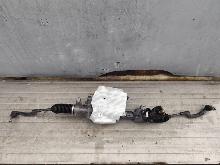 MERCEDES CLA W117 Boîter direction Boîter direction 2464602101