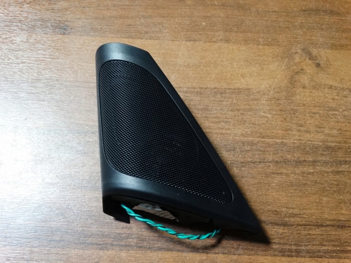 IDEALNA cover speaker door left BMW G11 G12 1
