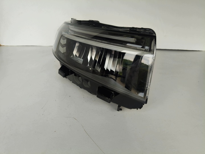 Licht rechts REFLEKTOR OPEL GRANDLAND X II 25- FULL LED
