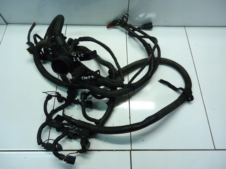 VW LT 2.8 TDI wiring bundle of the engine