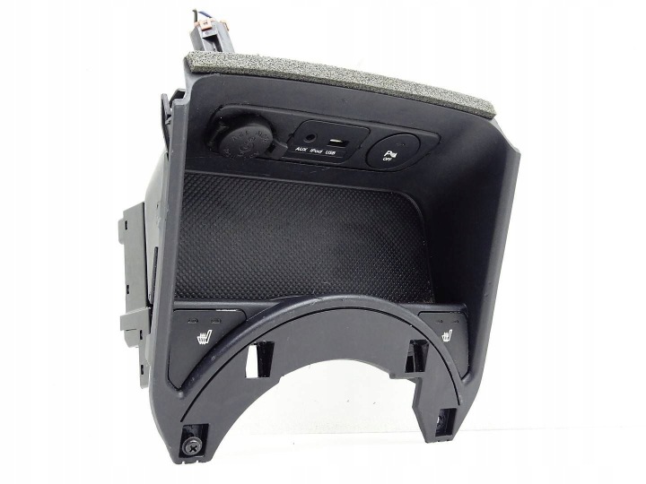 passenger compartment GNIAZO USB AUX KIA SPORTAGE III 3 846313W900