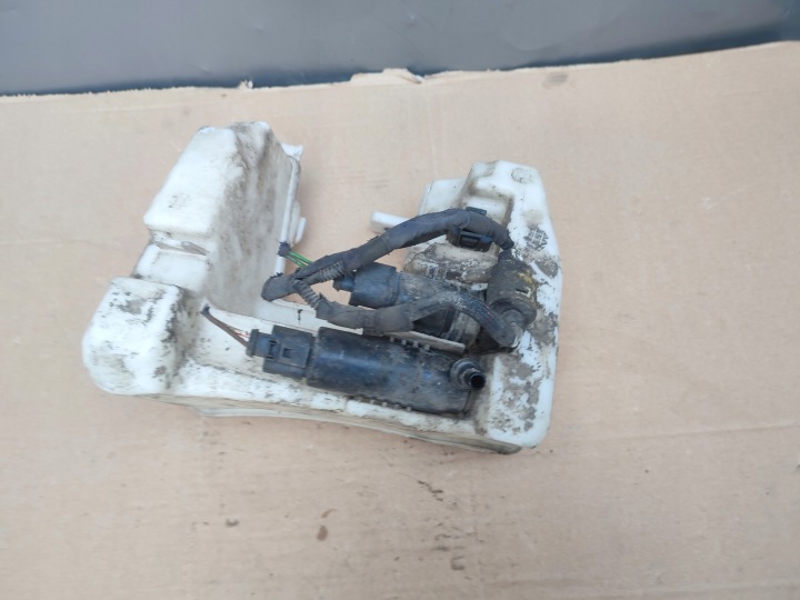 serbatoio serbatoio LIQUIDO LAVAFARO VW PASSAT B7 3AA955453J