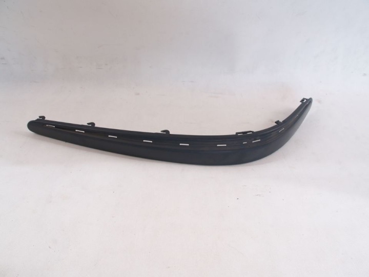 Mercedes E-Klasa moulding of a bumper left rear left rear part e klasa