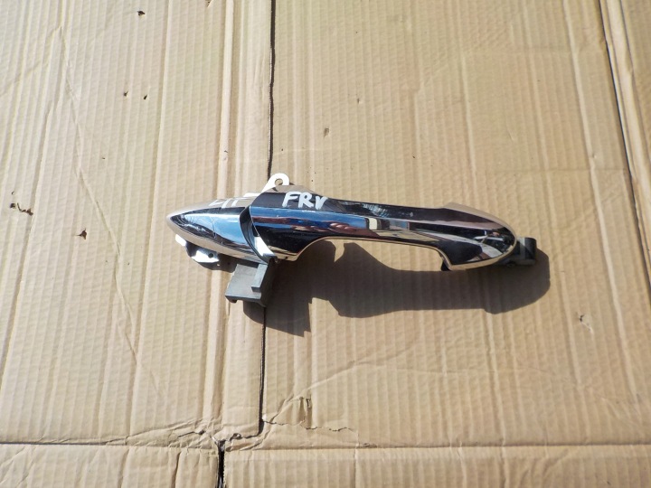 Poignée Gauche Arrière honda FR-V 2007r