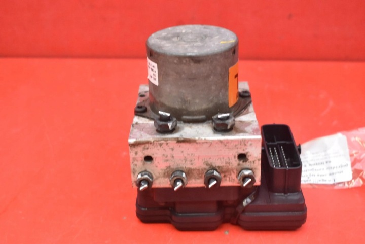 pump ABS 61589-45200 HYUNDAI I30 2 II GD 1.4 CRDI 90 KM 12-15