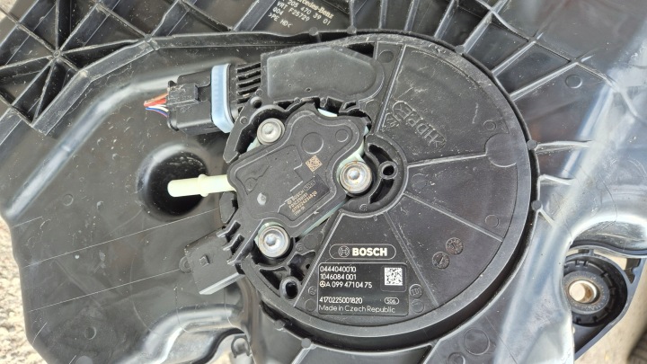 Pompe ADBLUE F01C250151 MERCEDES W204 W205 W212 Original