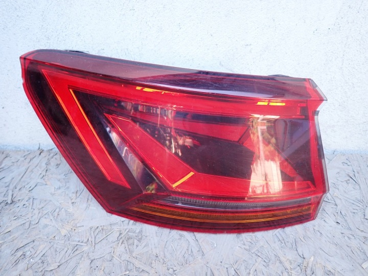 Licht links hinten links heck LED VW TOUAREG 3 III 760 CR7 2018-2023R 760945207
