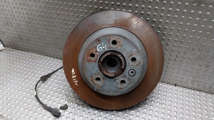 Mozzo FUSELLO sinistra posteriore 7L0505435B PORSCHE CAYENNE e 7L TOUAREG 7L