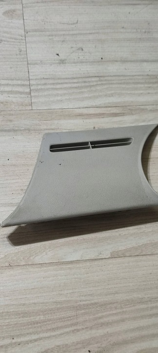 zaštita slupka A prednji dio strana lijeva Volkswagen Caddy 2K0858335
