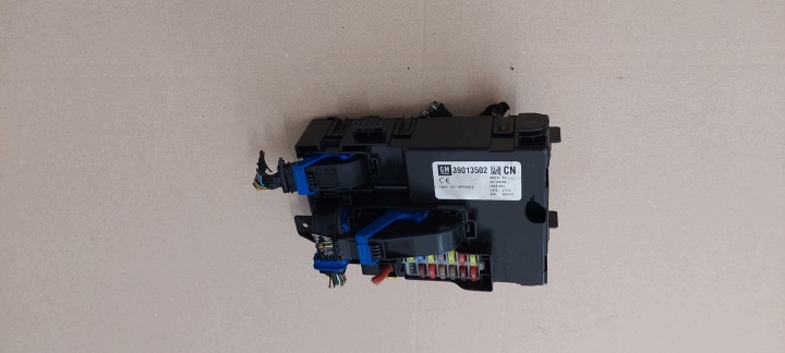 modul BSI OPEL MERIVA B LIFT 39013502 *K4