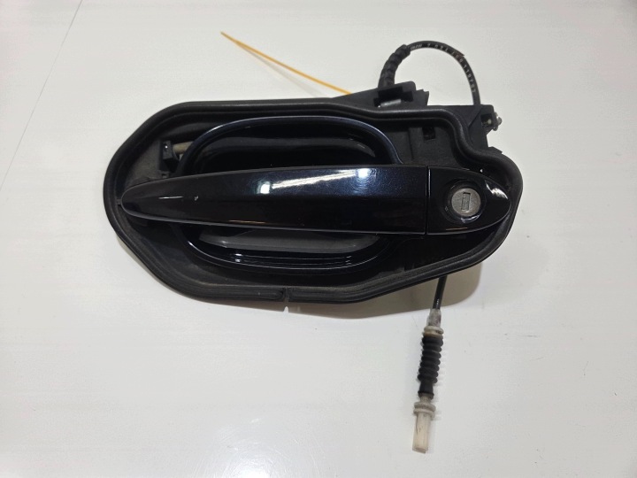 poignée portière gauche avant BMW E60 E61 CARBONSCHWARZ EU