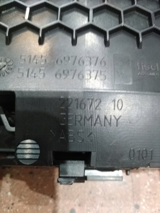 BMW 5 E60 E61 compartiment 22167210 , 51456976376 , 51456976375 5