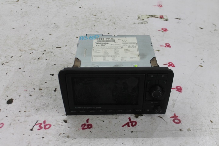 RADIO industrial NAVI 8P0035192L AUDI A3 8P 05-08