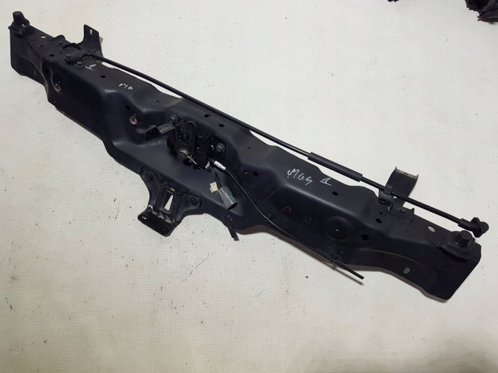 träger Versteifung der Stoßstange vorne Schlossträger oben MG 4 MG4 10981952