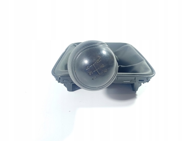 hlavica DZWIGNI zmeny prevodov OE 6P0711113A SEAT Ibiza 4 IV 15-17