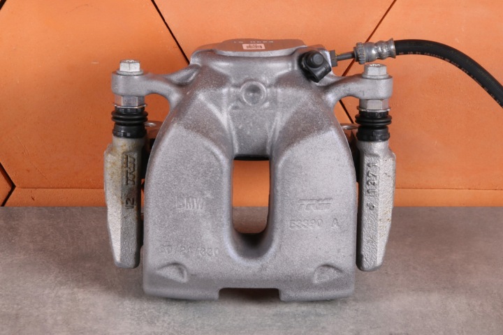 BMW G20 G21 G30 G31 PINZA FRENO freno Destra Anteriore 60/24/330 6872800 15 km !!