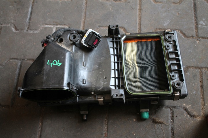 406. cover of a filter, air MERCEDES A6540902501