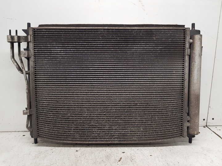 KIA VENGA HYUNDAI IX20 Radiateur climatisation 1,4 1,6 Essence 2009