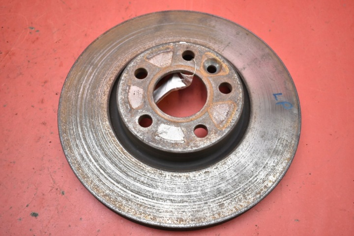 kotúč brzdová predok VOLVO V60 1 a 2.0 D3 136 KM 10-13