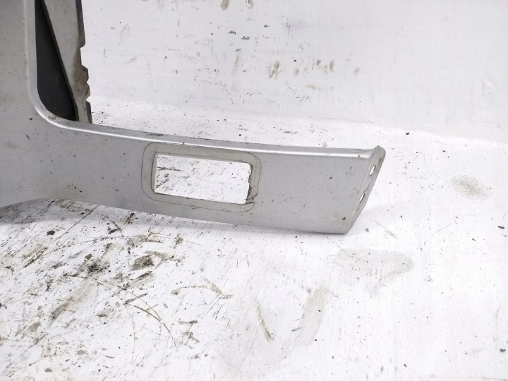 2009 Volkswagen Crafter Strip under 9065050188 headlight 10