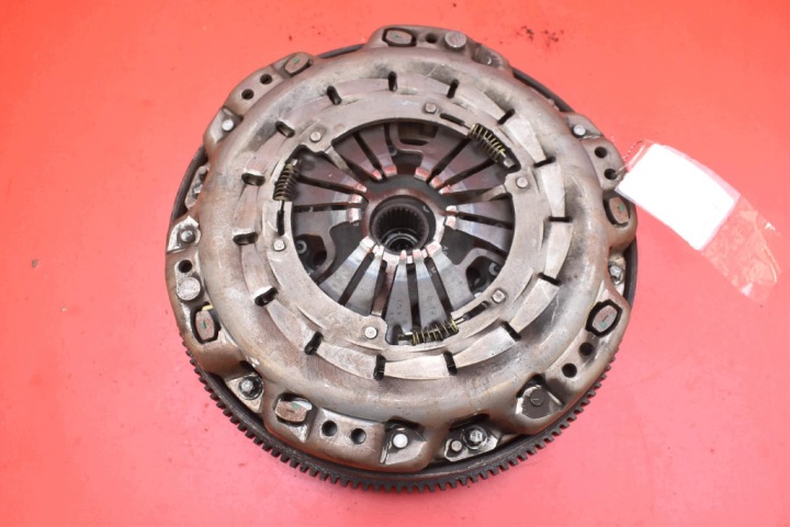 Kupplung Druckplatte Schwungrad DWUMASA A0212508301 MERCEDES C-KLASA W204 1.8 KOMPRESSOR