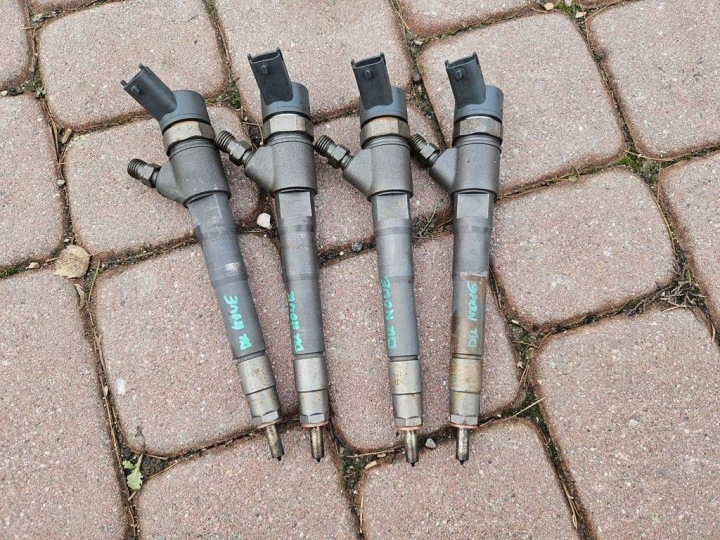 Injecteur Injecteur Carburant 2.3 Comme Neuf Iveco Fiat Ducato 504389548