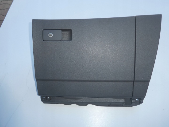 VW SHARAN 7N passenger compartment of the passenger 7N1857114