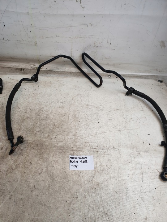 Conduit pieces tuyaux Direction assistée VOLKSWAGEN BORA 1.6B 00r.