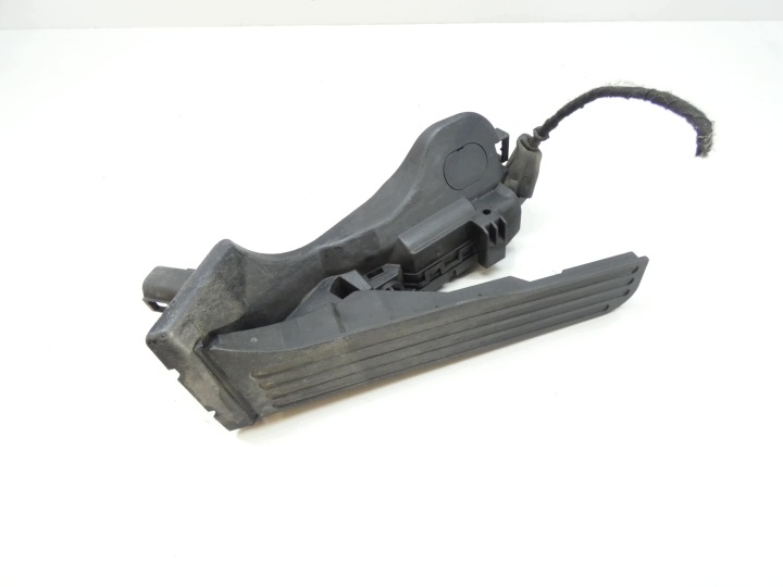 potentiometer accelerator pedal VW TOURAN and 1.9 TDI BKC 03-10 1T1721503H