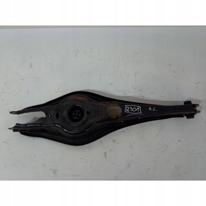 Volkswagen PASSAT B8 Audi Seat Skoda rameno zadní levý 3Q0505371E (Q301)