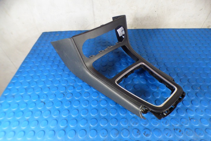 frame tunelu A2466804971 MERCEDES B-KLASA II W246