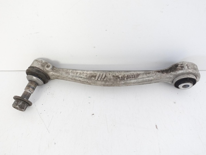 BMW M2 F87 M3 F80 M4 F82 F83 LIFT LCI oben querlenker achsträger heck