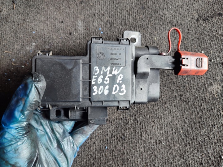 ZLACZE PLUS BMW E65 8387568