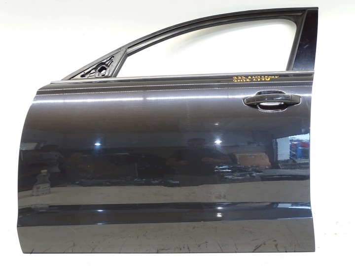 dvere ľavý predok Ľavé predné AUDI A6 C7 SEDAN/KOMBI LX7U