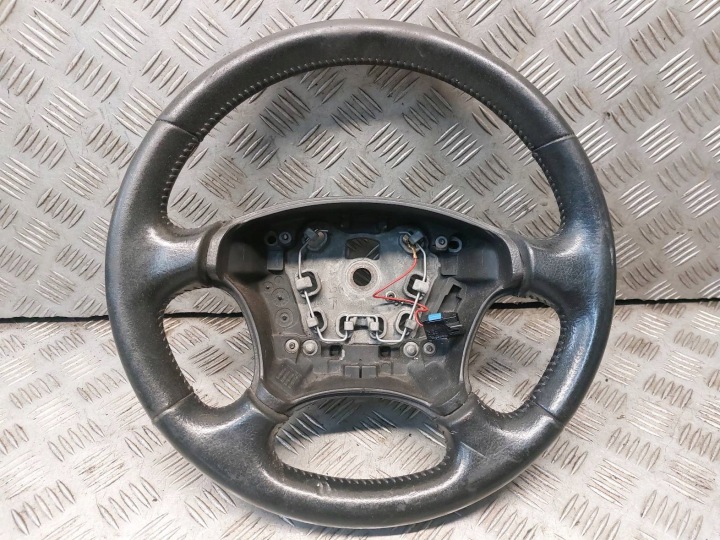 volant PEUGEOT 406 a FL 9641938877