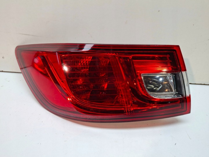 light rear left 265554091R RENAULT CLIO IV HB 2012-2016