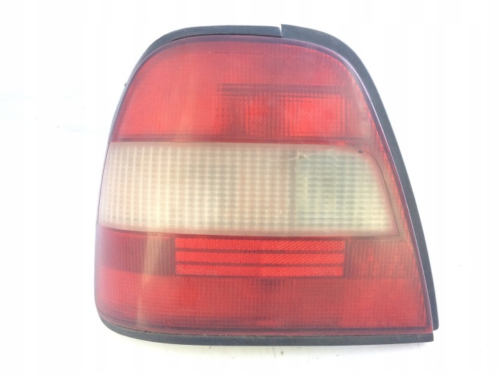 Feux phare Arrière NISSAN Gauche 4608 NISSAN