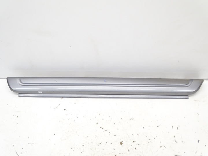 moulding threshold left cap m-packet BMW E83 X3 A08