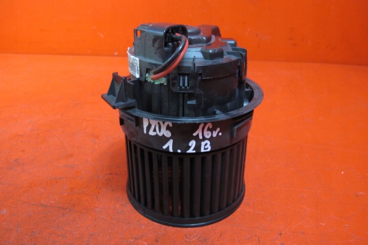 PEUGEOT 208 and 1 CA CITROEN heating fan air conditioning devices EUROPA T1013140A
