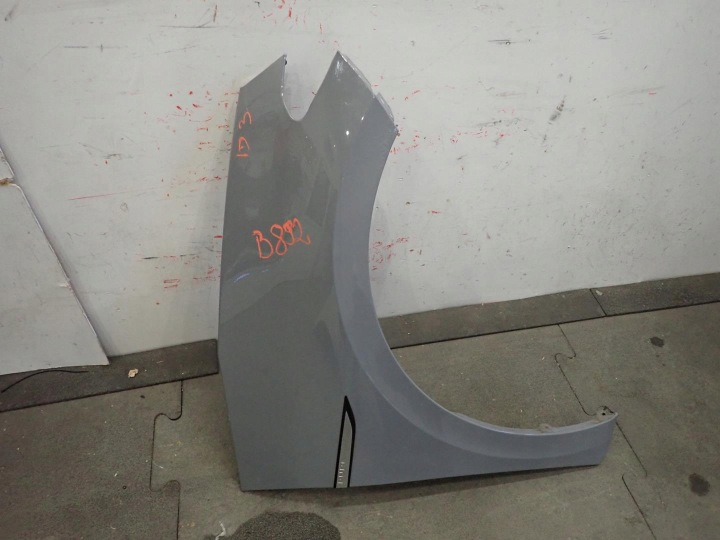 Aile Avant Avant Droite VW ID3 2020- 10A821106