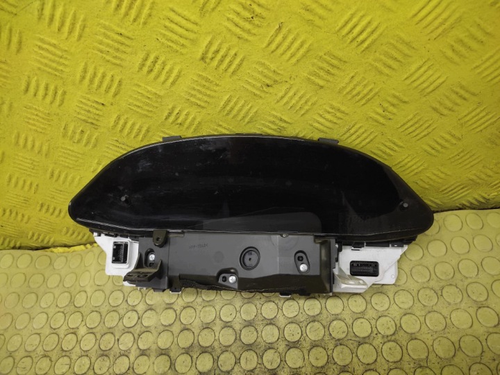 TOYOTA YARIS II 1.0 dials 838000D660