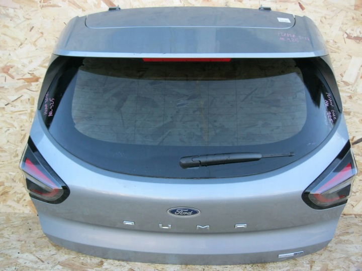 heckklappe kofferraumdeckel Ford Puma MK2 19