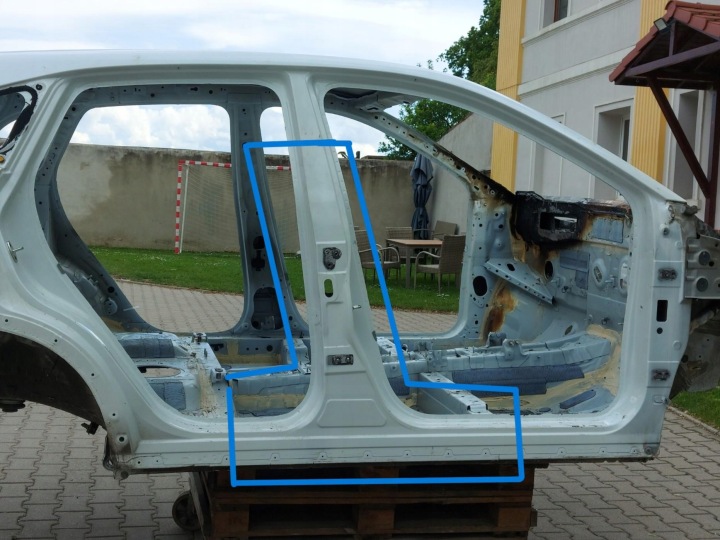 Nissan Qashqai J12 III LIFT pillar threshold right QBEG