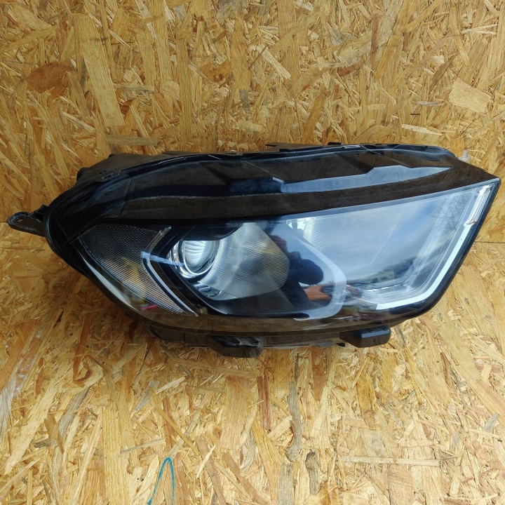 Reflektor vorne Seite rechts Ford Ecosport GN1513W029YA