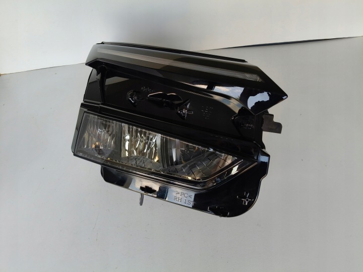 Licht rechts REFLEKTOR SKODA ELROQ 5LB 24- FULL LED